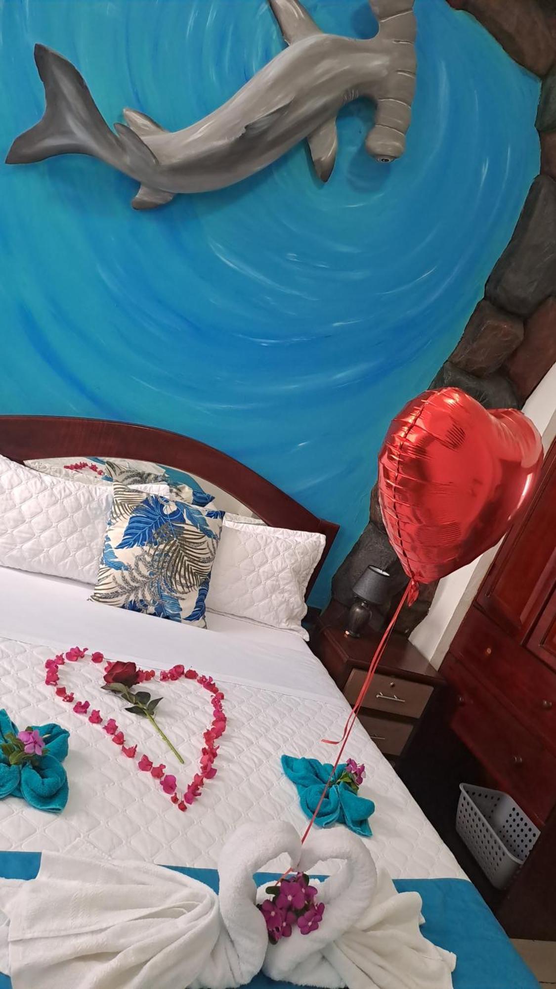 Suite Galarous Island Puerto Ayora  Eksteriør bilde